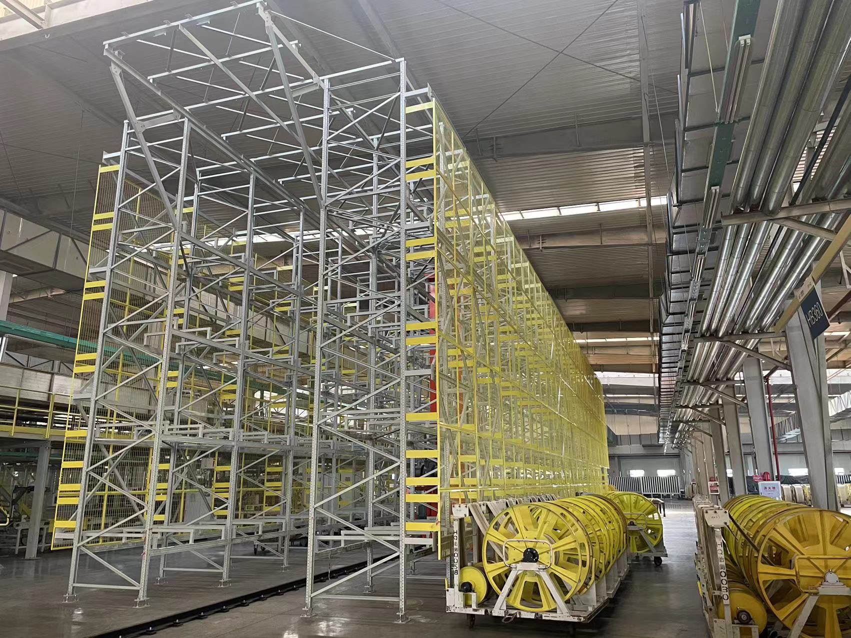 智能倉庫 vs 傳統(tǒng)倉庫：四大核心優(yōu)勢一目了然